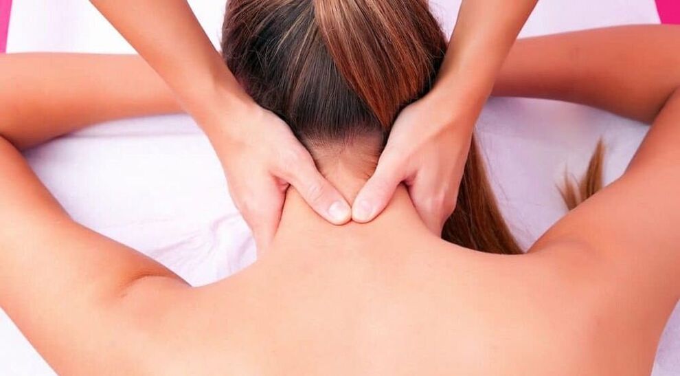 Neck massage to treat osteochondrosis